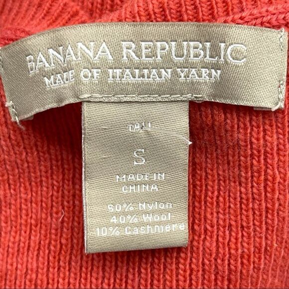 Banana Republic Italian Yarn Peplum Sweater SMALL - Picture 10 of 11